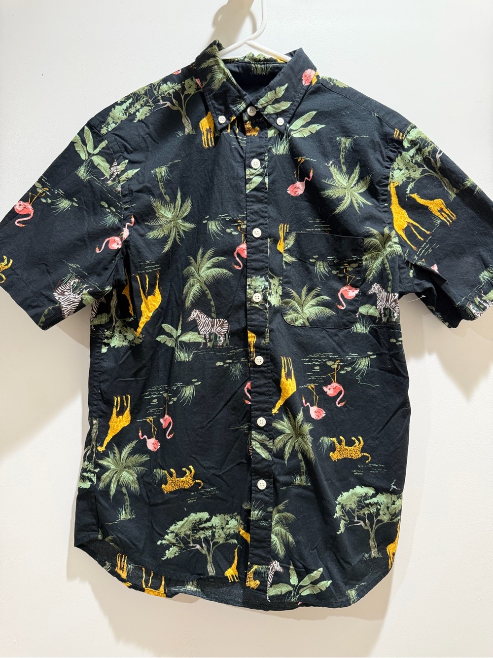 Old Navy - Mens Slim Fit Built-in Flex - Safari Button-Down Short Sleeve - Small